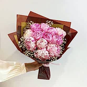 Светло-розовые пионы 11 шт.