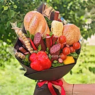 Букет с закуской на 23 февраля